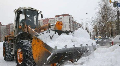 Фото Механизированная уборка снега