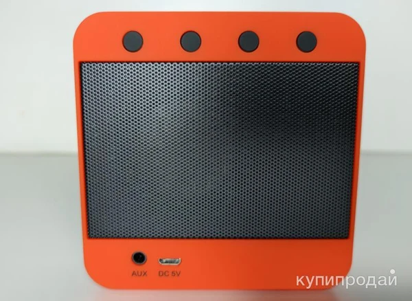 Фото Портативная безпроводная Bluetooth-колонка Голос