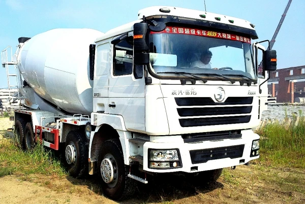 Фото Автобетоносмеситель Shacman  8×4 F3000 бочка 12м3