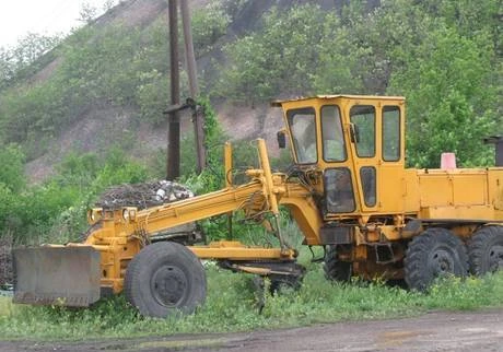 Фото Планировка участка автогрейдером. Заказ спецтехники.