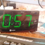 фото Часы (Радиобудильник) Harper HCLK-2044