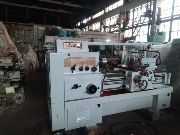 Фото Станок токарно-винторезный 1К62Д