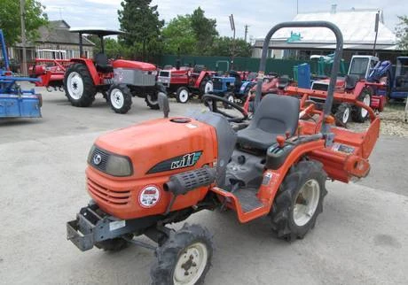 Фото Японский мини трактор Kubota KJ11D