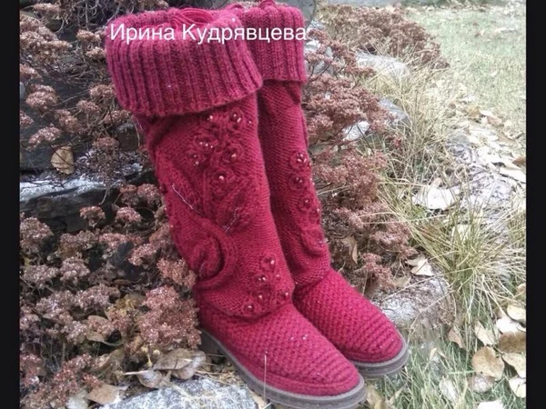 Фото Вязаные сапожки 