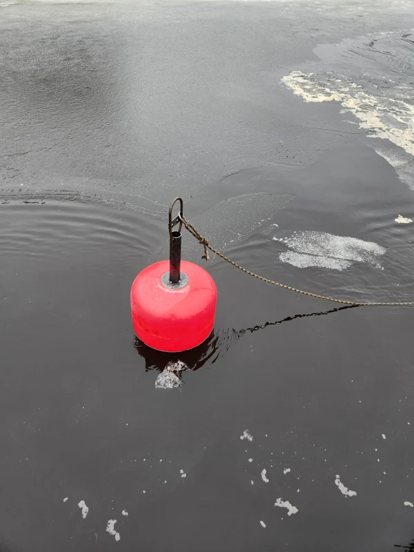 Фото Буй швартовый со штангой 50 литров