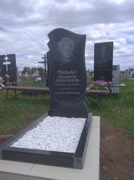 Фото Гранитные Памятники. Изготовление, Монтаж, Гарантия