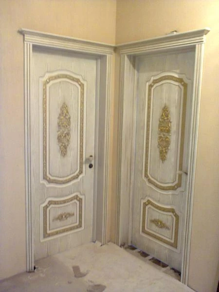 Фото Установка межкомнатных дверей