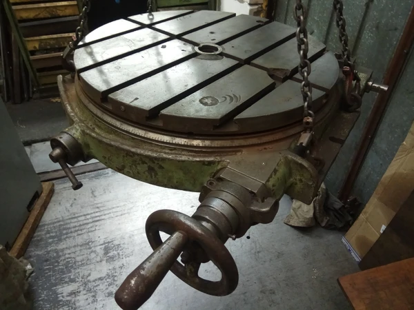 Фото Стол поворотный диаметром 630 мм (с ручным приводом)