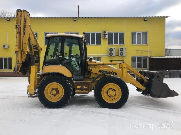 Фото Экскаватор-погрузчик Komatsu WB93S-5 б/у