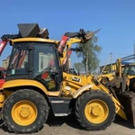 Аренда трактора эксковатора погрузчика JCB