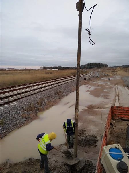 Фото Манипулятор с буром, бкм, ямобур 