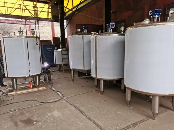 Фото Емкости пищевые нержавеющие