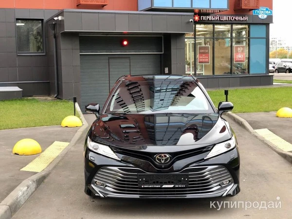 Фото Toyota Camry, 2019