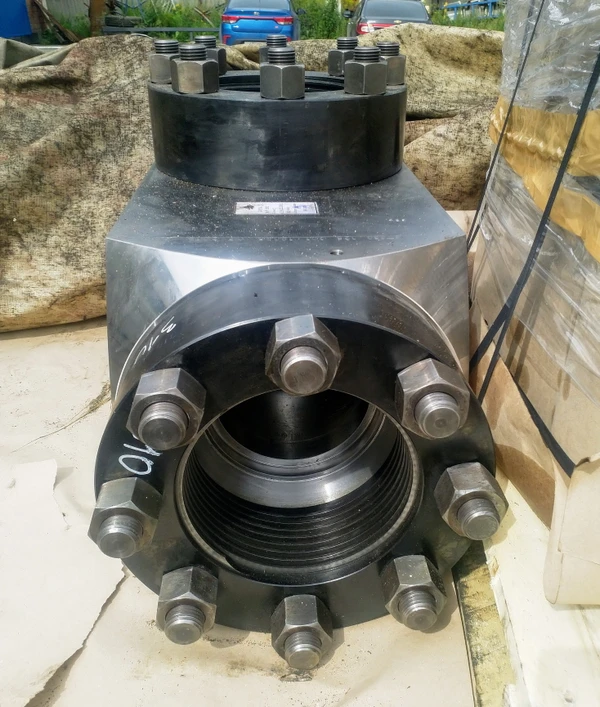 Фото Оригинальные запчасти насоса 8Т 8Т 412-125-001 Гидрокоробка насоса 8Т-650-01 Шток поршня насоса 8Т310.100.107