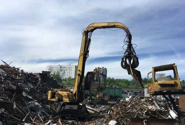 Фото Вывоз металлолома, вывоз лома, вывоз металла