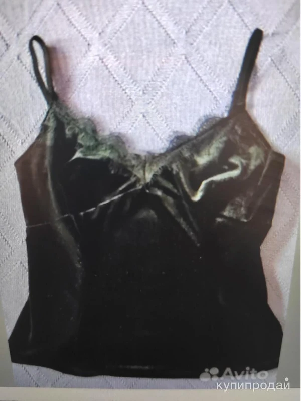 Фото Бархатный стрейч-топ