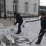 Фото №2 Уборка снега с крыш и территорий. Вывоз снега