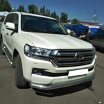 Toyota Land Cruiser 200 с водителем