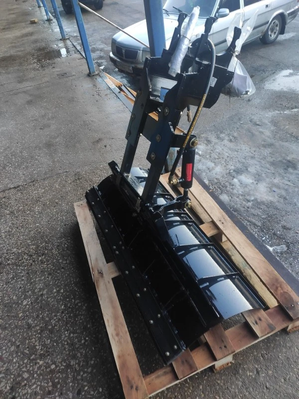 Отвал для мини-трактора Беларус 152 ОБ12-00.000-01 (Оборудование бульдозерное)