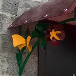 Фото №24  Навесы над дверями 