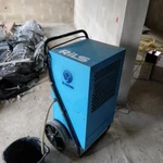 Осушитель воздуха / влагособиратель