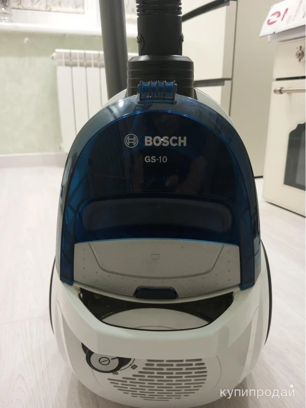 Фото Пылесос BOSCH BGS1U1802