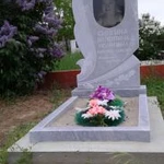 Фото №2 Памятники и благоустройство захоронений