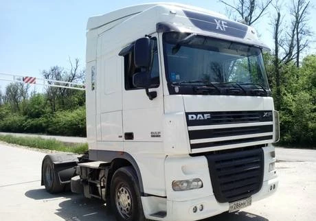 Фото DAF 105.460 тягач 2012 года