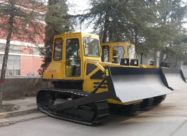 Фото Бульдозер YTO T120N