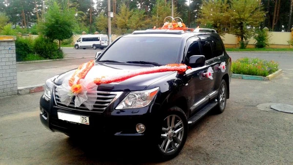 Фото Аренда Lexus LХ 570 с водителем (час )