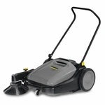 фото Подметальная машина с ручным управлением Karcher KM 70/20 C