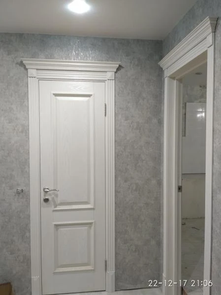 Фото Установка межкомнатных дверей