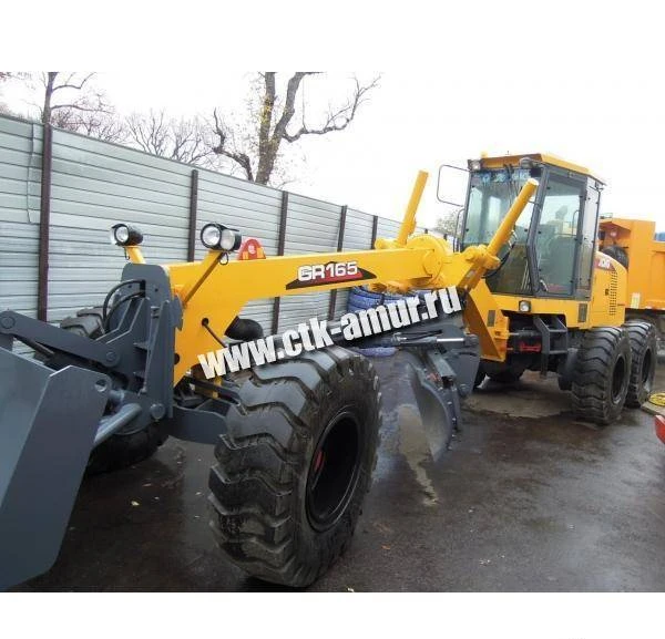 Фото Продам новый автогрейдер xcmg GR 165