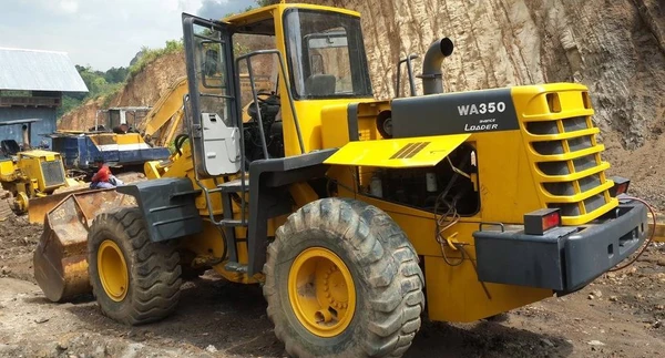 Фото Запчасти для погрузчика Komatsu WA350