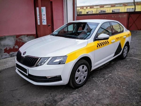 Фото Сдам авто в аренду под такси