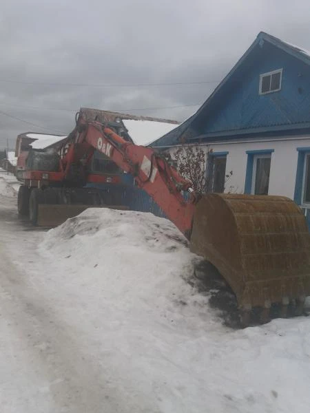 Фото Услуги полноповоротного  экскаватора 