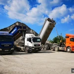 Фото №3 Перевозка тонарами. Спецтехника официальный. Малышево.