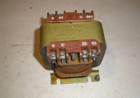 Трансформатор осм 380 110. Трансформатор осм1-5. Трансформатор напряжения осм 1-0,4 380/5-220. Трансформатор осм 380 110. Осм1-0,1 ухл3 380/110.