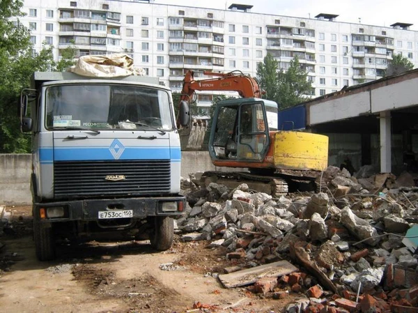 Фото Вывоз строительного мусора 