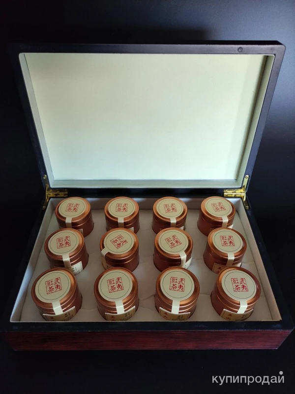 Фото Чёрный чай Чжэн Шань Сяо Чжун, 'Лапсанг сушонг' листовой