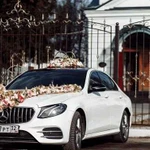 Прокат авто на свадьбу с украшениями. VIP-встречи