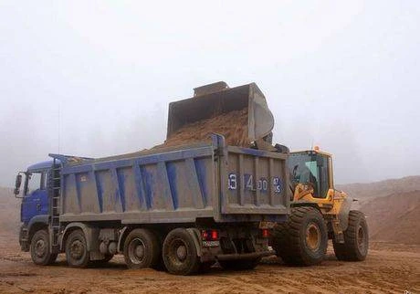 Фото Услуги самосвала 16м3