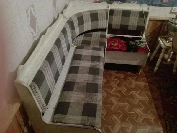 Фото Химчистка мебели и ковров