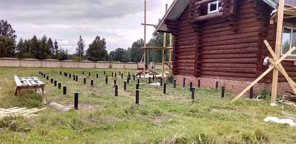 Фото Винтовые сваи монтаж свайный фундамент под ключ