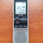 Цифровой диктофон Sony ICD-530F. Panasonic.