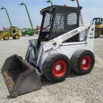 Аренда минипогрузчика Bobcat 825