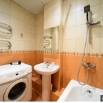 Фото №5 Сдаю на часы и сутки 1-комнатную квартиру на пр. Октября, 25