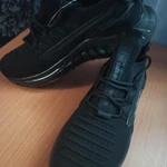 Фото №2 Новые кроссовки р 41