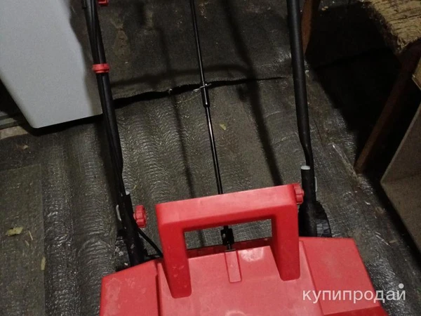 Фото Снегоуборщик электрический