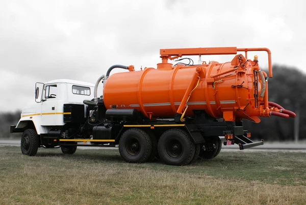 Фото Аренда илососа объем от 7 до 30 куб.м